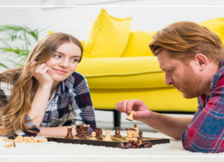 اللي يحب بيضحي!