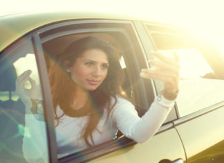 قالوا عن المرأة: مبتعرفش تسوق