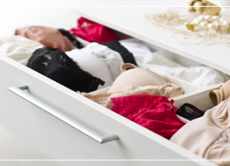 الزواج وقميص النوم الأحمر