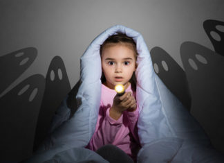 الأشباح التي تدق