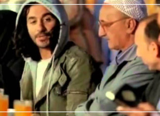 عسل أسود.. بشكل آخر