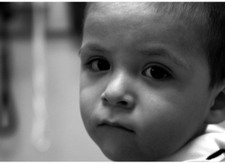 يوم اليتيم.. هنعمل حفلة للوجع