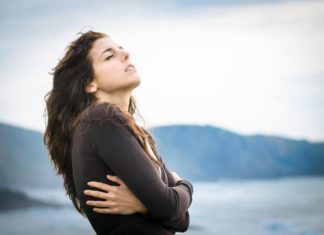 ست حاجات بتلوي بوز البنات