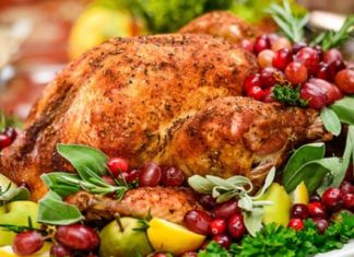 الدجاج المشوي في الكيس الحراري