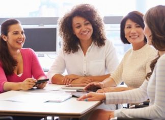 جروبات البنات وأفورة الفتوكات اللهلوبات