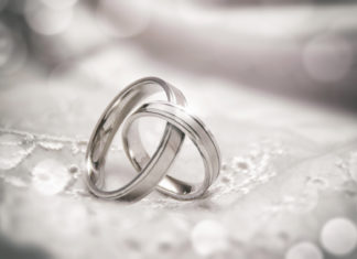 10 أشياء لا تقلها قبل شهر من الزفاف