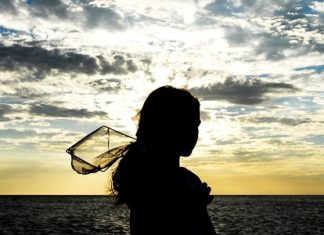 18 جملة متقولهاش لواحدة سينجل