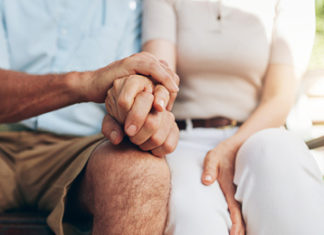 وَلِلْحُبِّ وَجَعٌ مُحَبَّبٌ