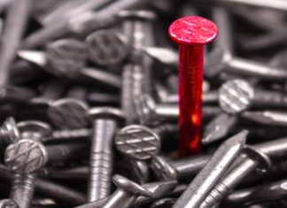 أنا هنا وإنت هنا