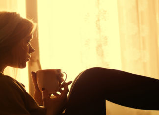 بين العرف والهوى تموت الأنا الوحدة