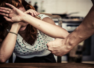 سادس حاجة: ليه بتضربها؟