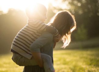 حماية الأطفال: بين الرقابة واختراق الخصوصية حماية الطفال