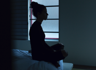 ما تحتاجين لمعرفته عن كرب ما بعد الصدمة، الأعراض والعلاج