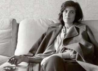 الكاتبات والوحدة 7: سوزان سونتاج: الهشاشة خلف جسد زجاجي سوزان سونتاج