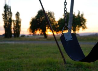 رحلتي من آخر الشارع إلى ناصيته الذكريات