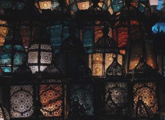 تم البدر بدري.. لكن إن فاتتك بهجة رمضان يمكنك تعويضها زينة رمضان