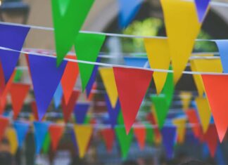 من زينة رمضان إلى بالونات العيد: طقوس البهجة رغم الحزن طقوس البهجة