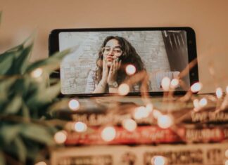 كيفية التخلص من الملل والاكتئاب عن البنات في الحجر المنزلي زهقانة من العزل