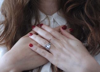 القلب العاجز سارة