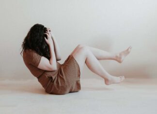 كيف يأكل القلق المشاعر الأخرى؟ المشاعر