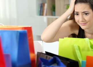 كيف أدمنت النساء التسوق الإلكتروني: الأسباب والعلاج التسوق الإلكتروني